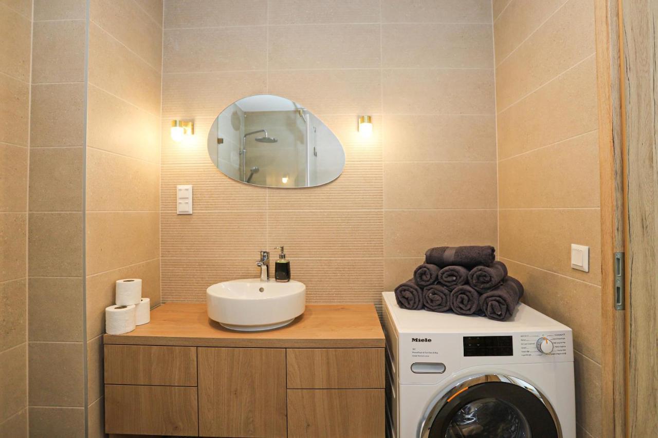 Platan Beach Apartman With Lakeview Balatonboglar Ngoại thất bức ảnh
